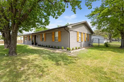 610 S 10th Street, Sanger, TX 76266 - Photo 25