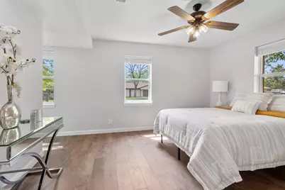 610 S 10th Street, Sanger, TX 76266 - Photo 9