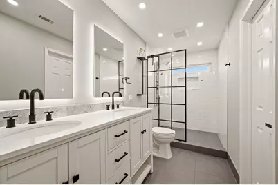 3504 Eisenhower Street, Carrollton, TX 75007 - Photo 25