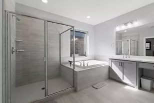 580 Courtyard Ln, Irving, TX 75039 - Photo 29