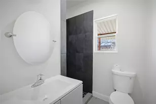 1905 S Walnut St, Sherman, TX 75090 - Photo 15