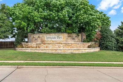 5140 Mirror Lake Drive, Haltom City, TX 76117 - Photo 33