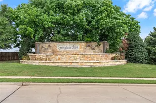 5140 Mirror Lake Dr, Haltom City, TX 76117 - Photo 33