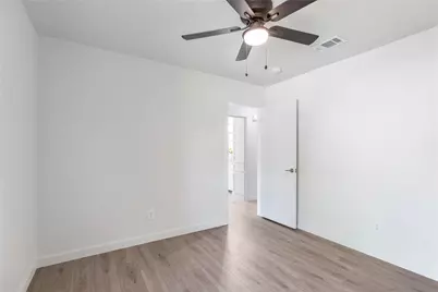 4408 Tiptop Street, Haltom City, TX 76117 - Photo 17