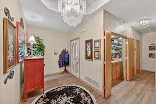 1605 Heather Ct, Cleburne, TX 76033 - Photo 7