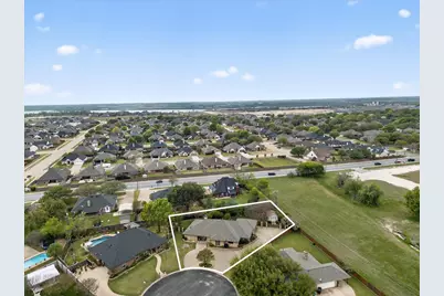 1605 Heather Court, Cleburne, TX 76033 - Photo 31