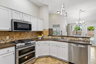 6415 Lakewood Drive, Sachse, TX 75048 - Photo 13