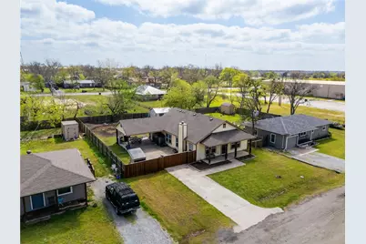 105 S 6th Street, Celeste, TX 75423 - Photo 31