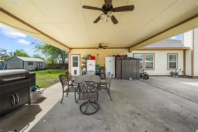 105 S 6th Street, Celeste, TX 75423 - Photo 21