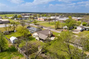 105 S 6th St, Celeste, TX 75423 - Photo 27
