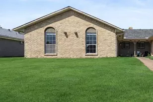 15839 El Estado Dr, Dallas, TX 75248 - Photo 1