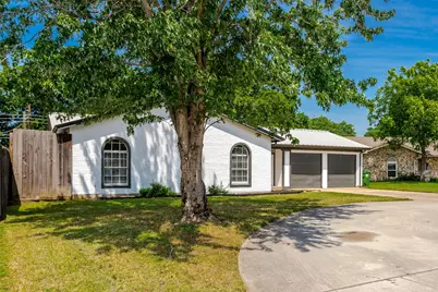 6633 Anne Court, Watauga, TX 76148 - Photo 5