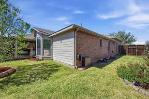 421 Foxcraft Dr, Fort Worth, TX 76131 - Photo 29