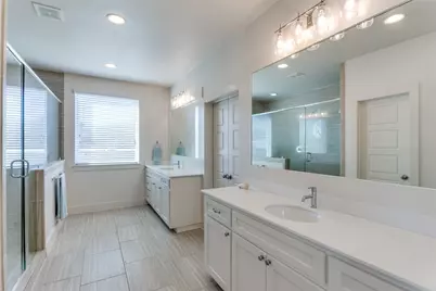 402 Templeton Drive, Fort Worth, TX 76107 - Photo 19