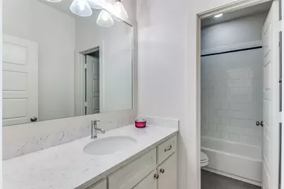 402 Templeton Drive, Fort Worth, TX 76107 - Photo 23