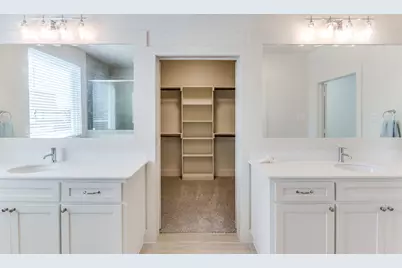 402 Templeton Drive, Fort Worth, TX 76107 - Photo 21