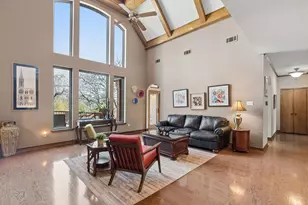 5307 Hidden Trails Dr, Arlington, TX 76017 - Photo 5