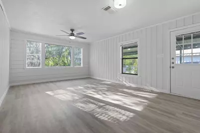 217 Clinton Drive, Weatherford, TX 76086 - Photo 3