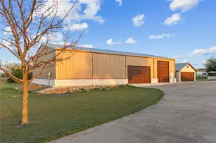 6925 Sky Rd, Joshua, TX 76058 - Photo 35