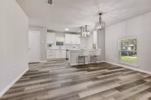 429 Solitude Dr, Garland, TX 75043 - Photo 9