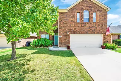 5121 Breeze Hollow Court, Fort Worth, TX 76179 - Photo 1