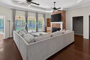 365 Timber Lake Dr, Powderly, TX 75473 - Photo 3