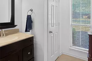 365 Timber Lake Dr, Powderly, TX 75473 - Photo 19