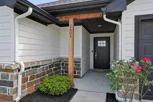 2605 Langford St, Greenville, TX 75401 - Photo 3