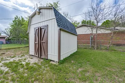 1600 Briar Run, Benbrook, TX 76126 - Photo 23