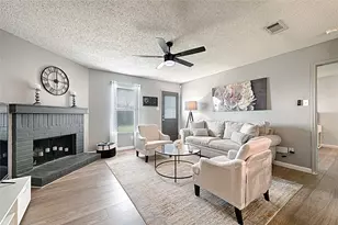 950 White Dove Dr, Arlington, TX 76017 - Photo 3