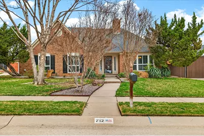 712 Shannon Lane, Highland Village, TX 75077 - Photo 1