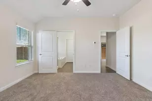 3902 Oak Crk Cir, Denison, TX 75020 - Photo 9