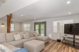 1327 Whispering Springs Dr, Tool, TX 75143 - Photo 11