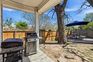 2408 Garden Dr, Dallas, TX 75215 - Photo 31