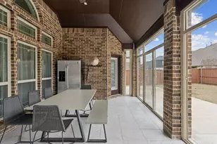 2671 Corona Dr, Grand Prairie, TX 75054 - Photo 35