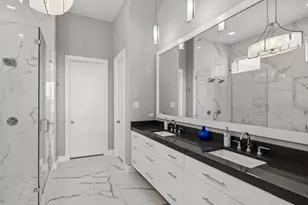 11009 Lakeside Dr, Fort Worth, TX 76179 - Photo 23