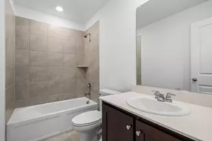 14037 Haggerston Dr, Pilot Point, TX 76258 - Photo 15