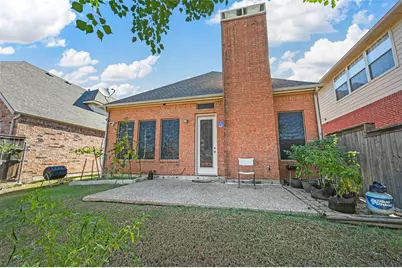 8117 Cherry Laurel Lane, Irving, TX 75063 - Photo 23