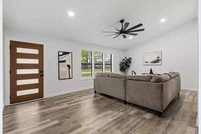 5705 Bentley Drive, Garland, TX 75043 - Photo 3