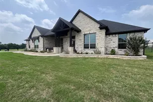 460 Tristin Ln, Waxahachie, TX 75167 - Photo 3