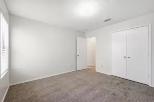 725 Lovern St, Cedar Hill, TX 75104 - Photo 9