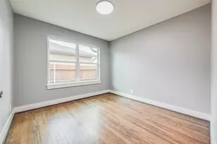 2729 Lockhart Ave, Dallas, TX 75228 - Photo 15