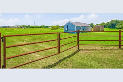 9123 Safari Court, Tolar, TX 76476 - Photo 25