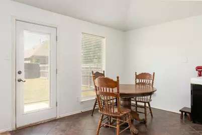 933 Sherry Lane, Saginaw, TX 76179 - Photo 13