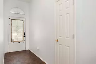 933 Sherry Ln, Saginaw, TX 76179 - Photo 5