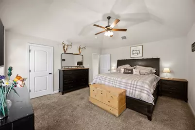 209 Bayless Avenue, Godley, TX 76044 - Photo 15