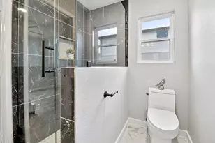 3818 Wenatche Dr, Dallas, TX 75233 - Photo 13