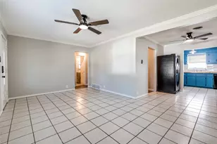 2952 Lavita Ln, Farmers Branch, TX 75234 - Photo 11