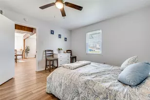 2924 W 11th St, Irving, TX 75060 - Photo 15