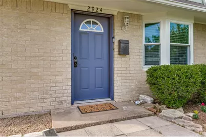 2924 W 11th Street, Irving, TX 75060 - Photo 5
